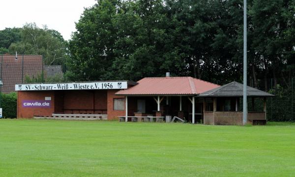 Sportplatz an der Kirche - Werlte-Wieste