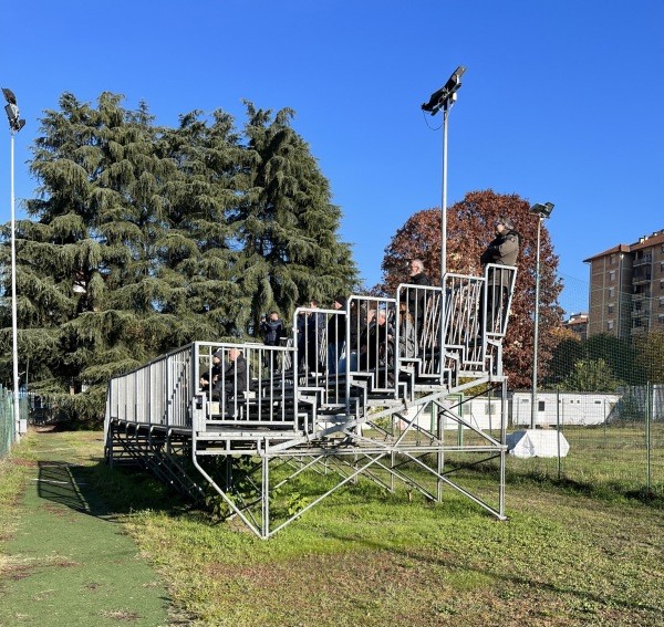 Campo Sportivo Carassai - Milano