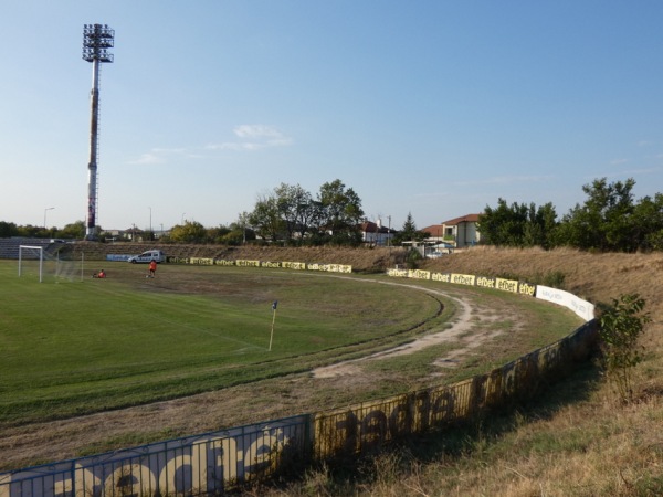 Stadion Saedinenie - Saedinenie