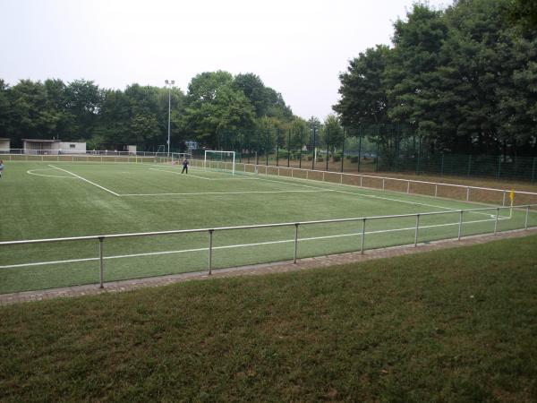 Bezirkssportanlage Oststraße Platz 3 - Gelsenkirchen-Erle