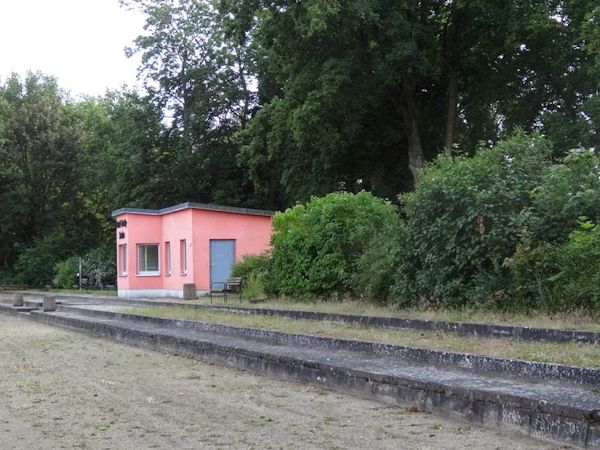 Rudolf-Harbig-Stadion - Neustrelitz