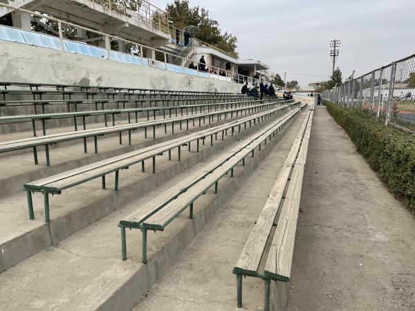 Markaziy Stadion Yangiyer - Yangiyer
