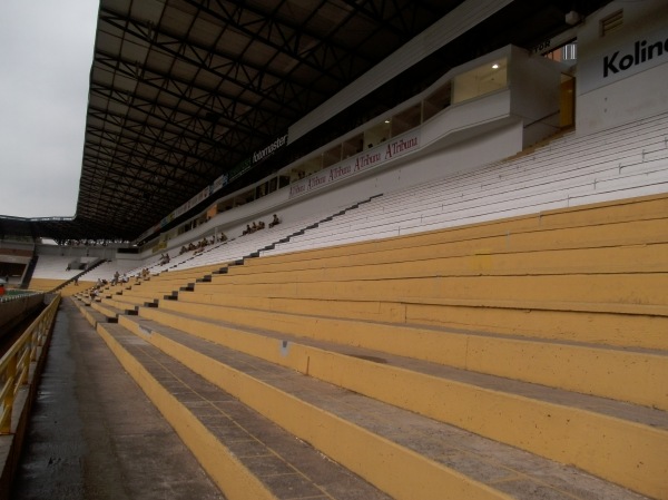 Estádio Heriberto Hülse - Criciúma, SC