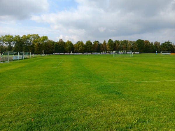 Bruno-Plache-Stadion Nebenplatz 4 - Leipzig-Probstheida