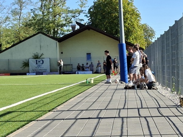 Chlotzestadion Nebenplatz - Efringen-Kirchen-Istein