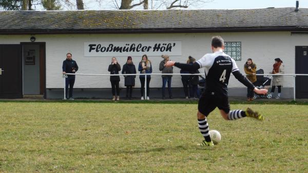 Sportplatz an der Floßmühler Höh' - Grünhainichen-Borstendorf