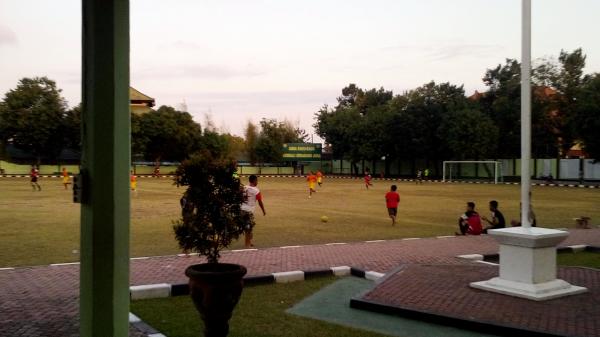 Lapangan sepak bola Korem - Denpasar, Bali