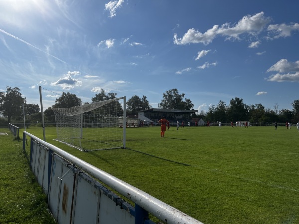 Stadion Spartak Chrást - Chrást