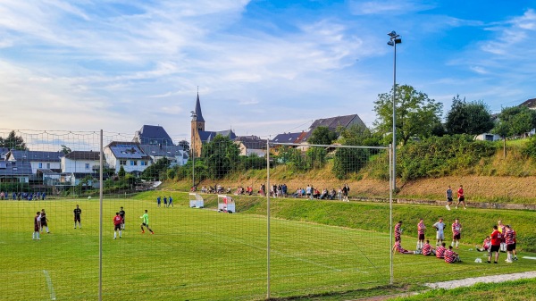 Sportplatz Serrig - Serrig