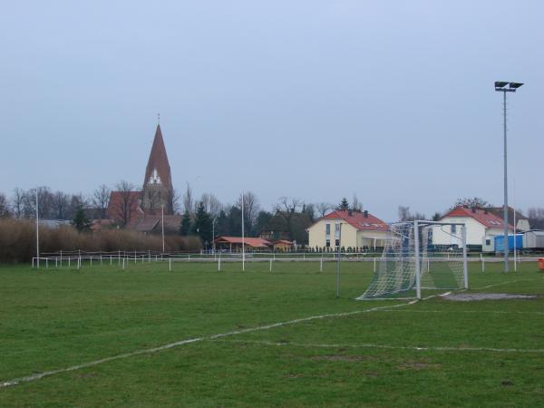 Sportplatz am Bahnhof - Bartenshagen-Parkentin