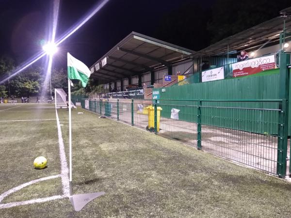 Church Road - Whyteleafe, Greater London