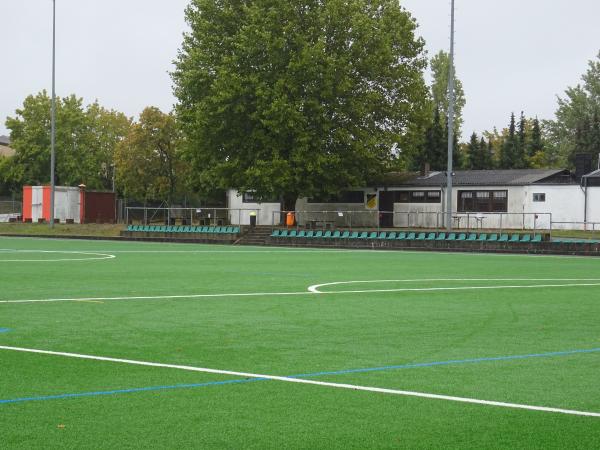Sportplatz Im Industriegebiet - Saarbrücken-Ensheim