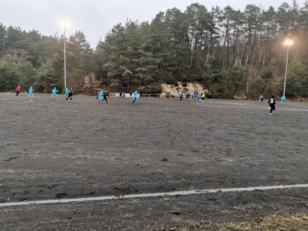 Sportplatz Mellnau - Wetter/Hessen-Mellnau