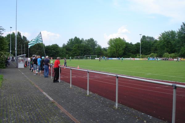 Stadion Am Park - Niestetal-Heiligenrode