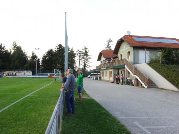 Panoramastadion - Hochneukirchen