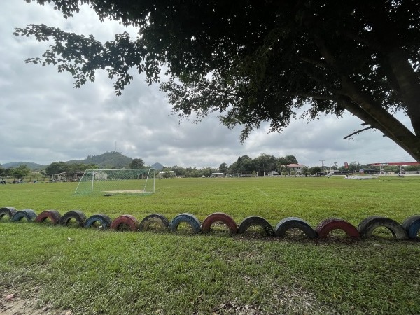 Campo Deportivo Ixobel - Poptún