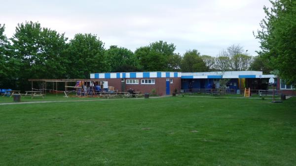 Sportanlage Heidberg B-Platz - Braunschweig-Heidberg