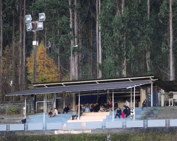 Campo de Futbol de Perlío - Fene, GA
