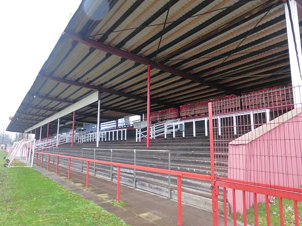 Oststadtstadion der Bezirkssportanlage Bothfeld