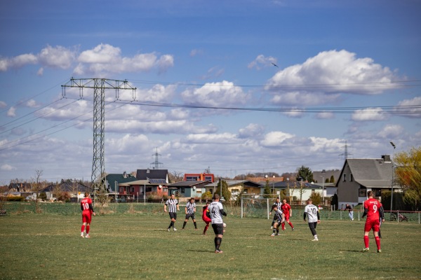 Sportplatz am Bahnhof - Ponitz