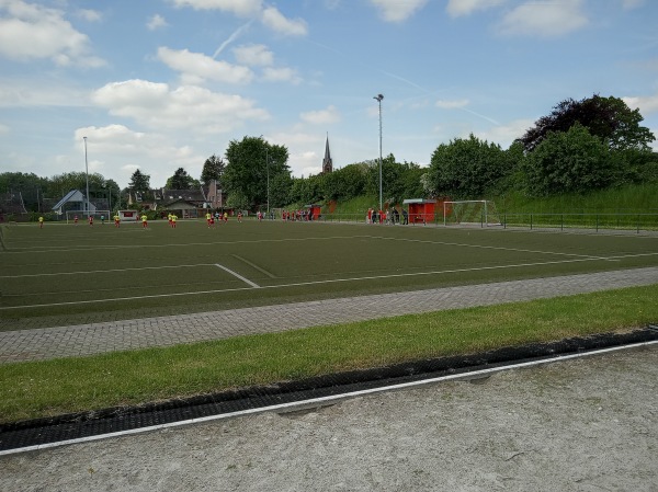 Sportplatz Friedhofstraße - Herzogenrath-Straß Sportplatz Friedhofstraße - Herzogenrath-Straß