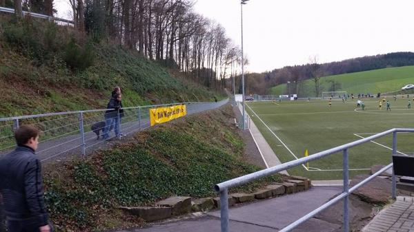 Sportplatz Felsenpark - Wipperfürth-Wipperfeld