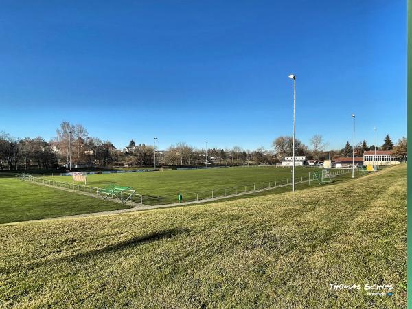 Sportplatz an der B14 - Aldingen