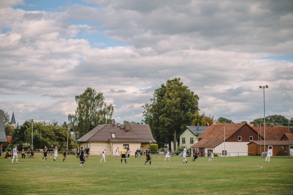Sportplatz Plothen - Plothen