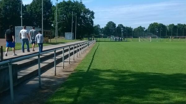 Bezirkssportanlage am Limmerbrunnen - Hannover-Limmer