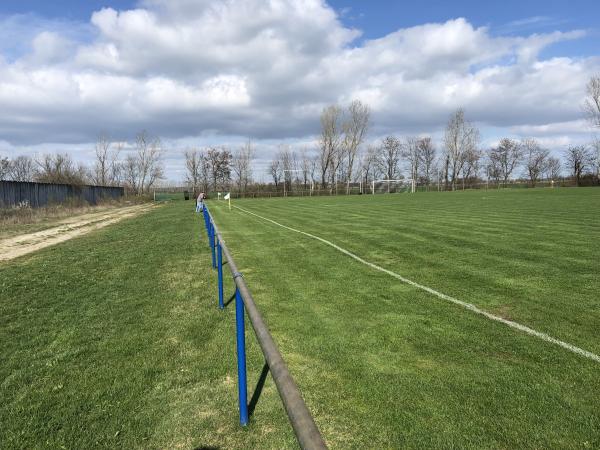 Traktor Arena am Windpark - Mühlenfließ-Schlalach