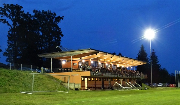 Trockenmax Stadion - Preding