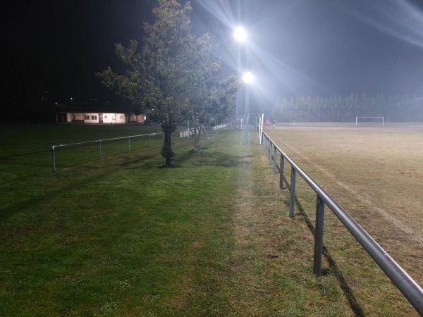 Sportanlage In der Aue Platz 2 - Wächtersbach-Hesseldorf