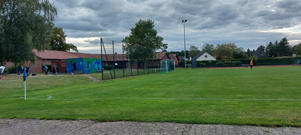 Sportzentrum Prügeleiche B-Platz - Velpke