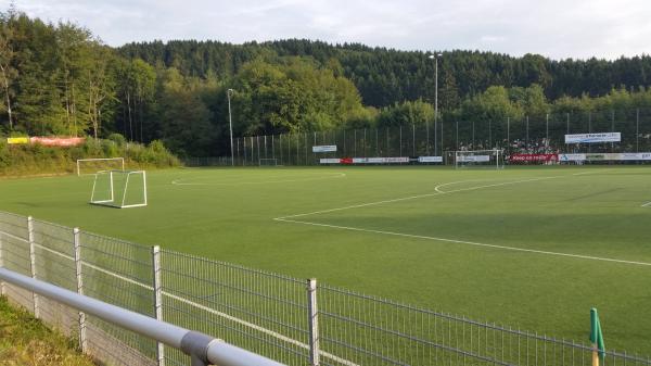 Sportplatz Am Sonnenberg - Gummersbach-Frömmersbach