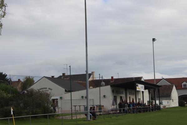 Sportplatz Hanfthal - Hanfthal