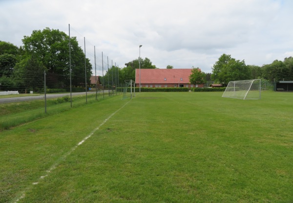 Sportplatz am Heideschlösschen 3 - Itterbeck-Wielen