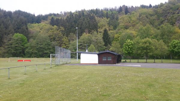 Sportplatz im Mühlenwoog - Frauenberg/Nahe