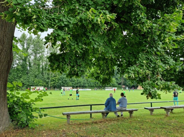 Sportplatz Weikendorf - Weikendorf