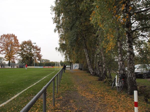 Sportstätte am Sportheim - Lippstadt-Garfeln