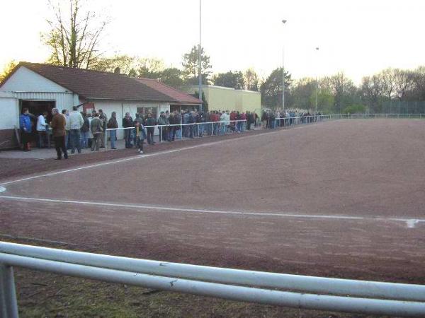 Sportplatz Zum Karrenbusch - Lünen-Brambauer