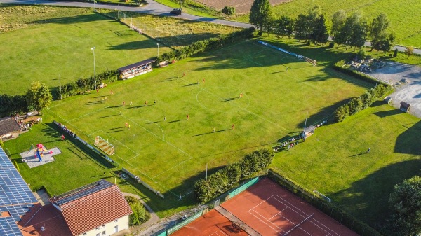 Sportplatz Oberostendorf - Oberostendorf
