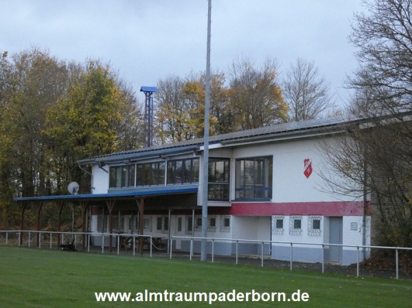 Sportplatz Bleiwäsche - Bad Wünnenberg-Bleiwäsche