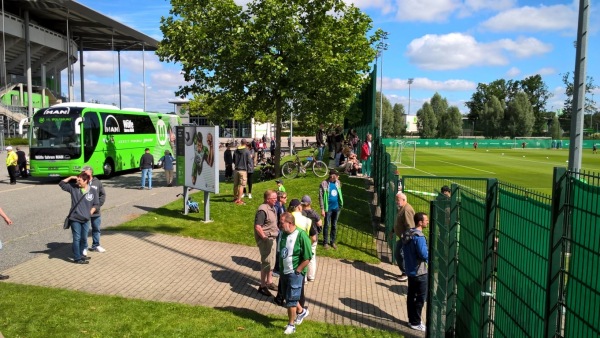 Trainingsgelände am VfL-Center B-Platz - Wolfsburg