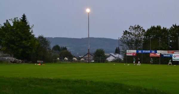 Sportplatz Am Rast - Neuwied-Rodenbach