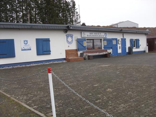 Sportplatz Waldessaum - Haiger-Kalteiche