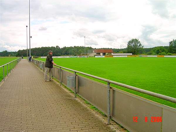 Sportanlage Straßäckerweg - Strullendorf