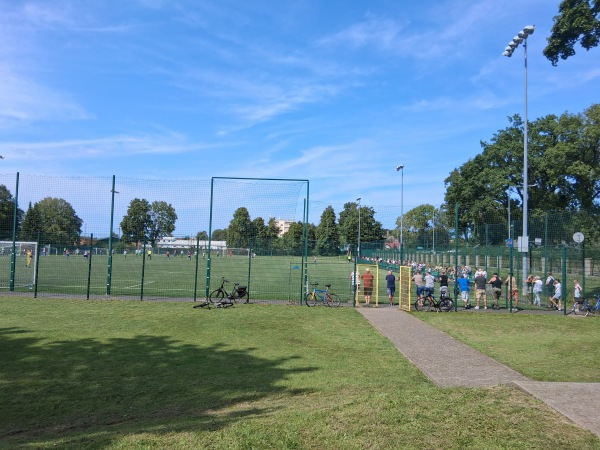 Stadion Miejski w Kamieniu Pomorskim boczne boisko - Kamień Pomorski