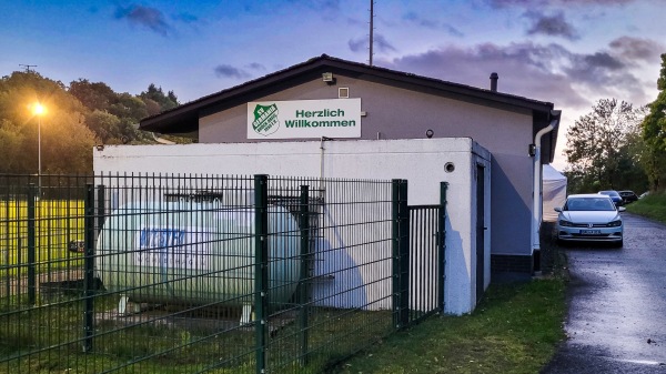 Sportplatz Mühlenweg - Dreis-Brück