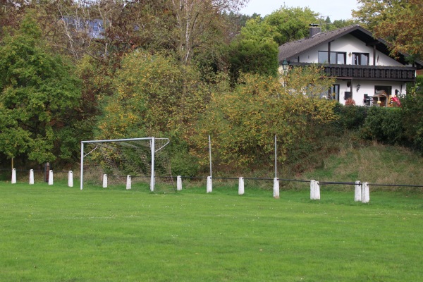 Sportplatz auf dem Weißenberg - Kreuzau-Untermaubach