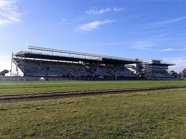 Avondale Racecourse - Auckland 